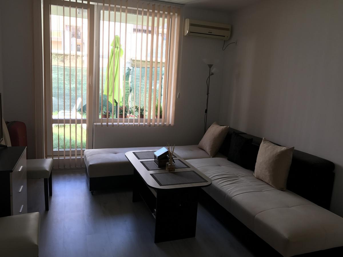 פומורי Apartamenti Eli מראה חיצוני תמונה