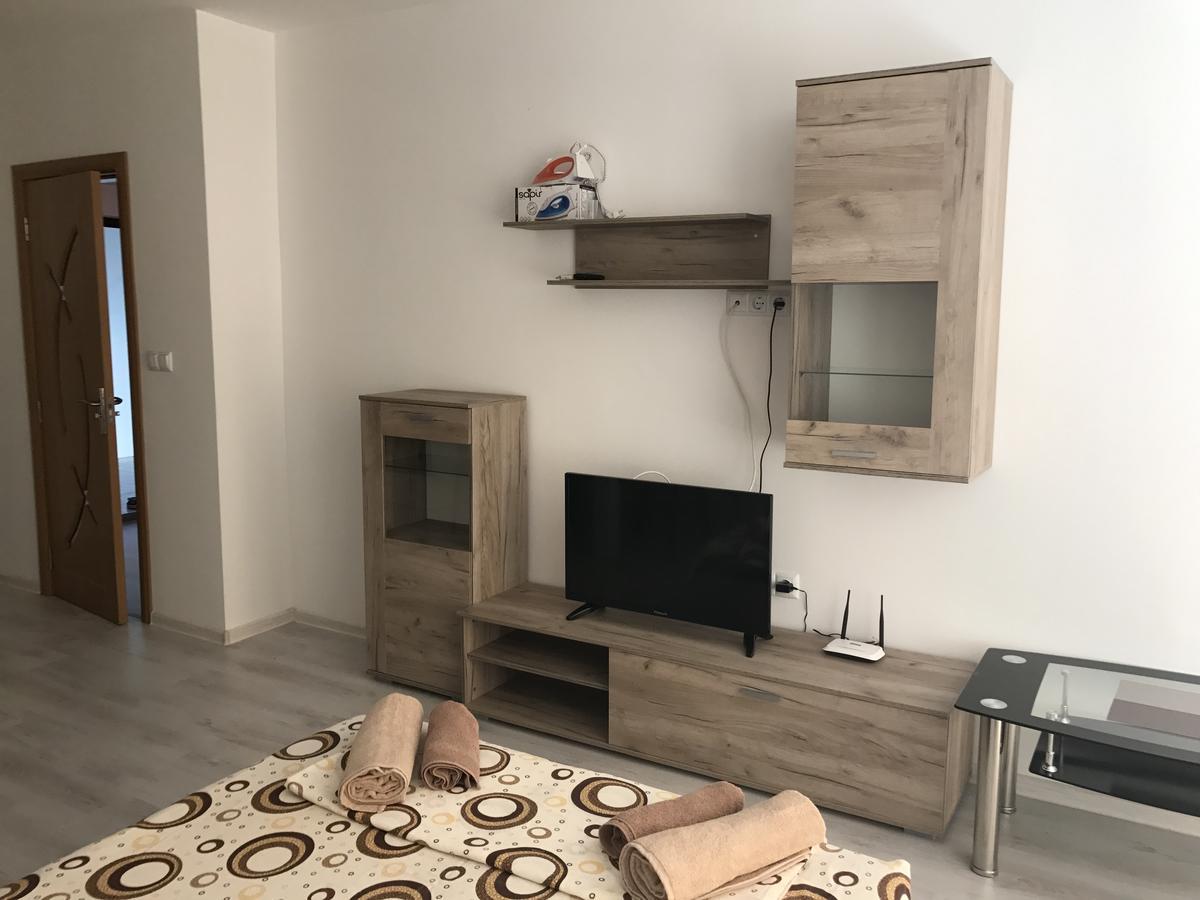 פומורי Apartamenti Eli מראה חיצוני תמונה