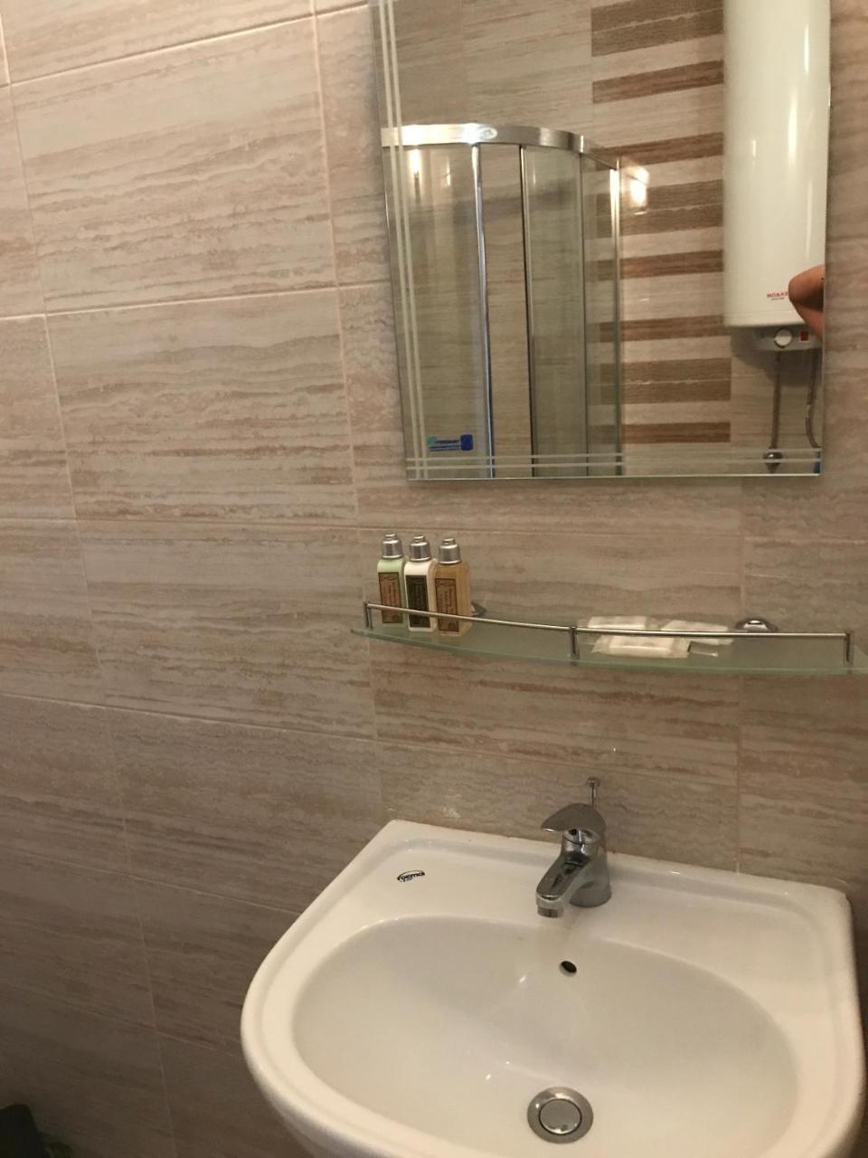 פומורי Apartamenti Eli מראה חיצוני תמונה